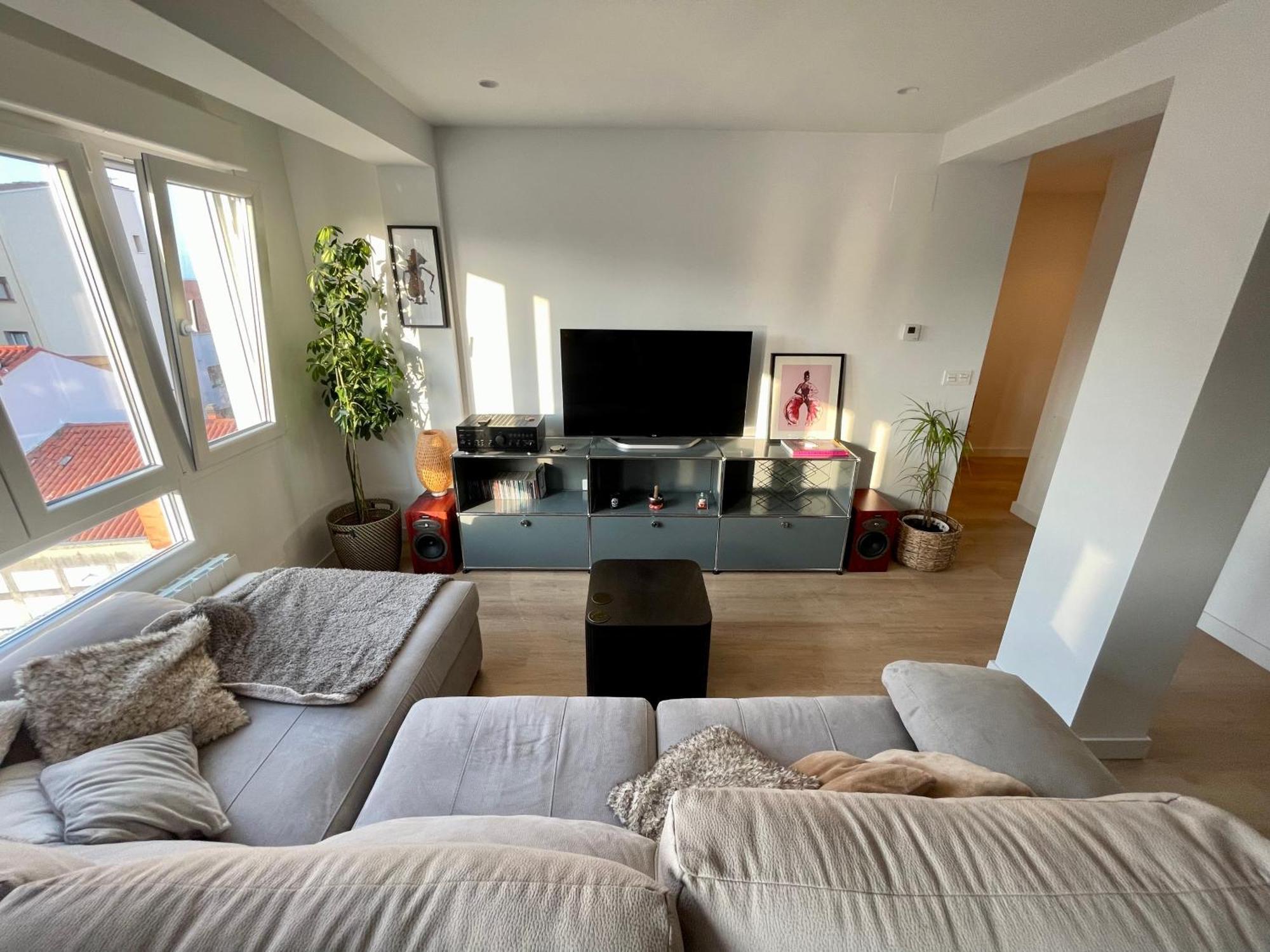 Piso De 2 Habitaciones En Centro, Zona Muy Tranquila Con Playa A 2 Min Andando Gijón Exterior foto